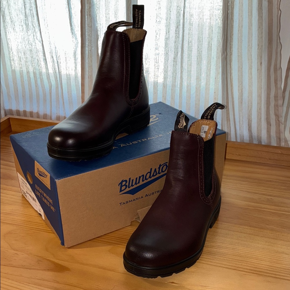 Blundstone High Top Leather Chelsea Boots-Shiraz